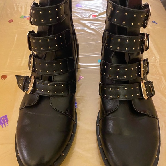 Beautiful boots black color size 7.5 - Picture 7 of 7